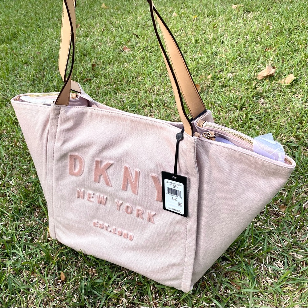 New DKNY Courtney EW East West Canvas Tote (Store Return) - Picture 5 of 15